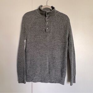 Banana Republic Men's Gray Ribbed Knit Mock Neck Long Sleeve Sweater size medium